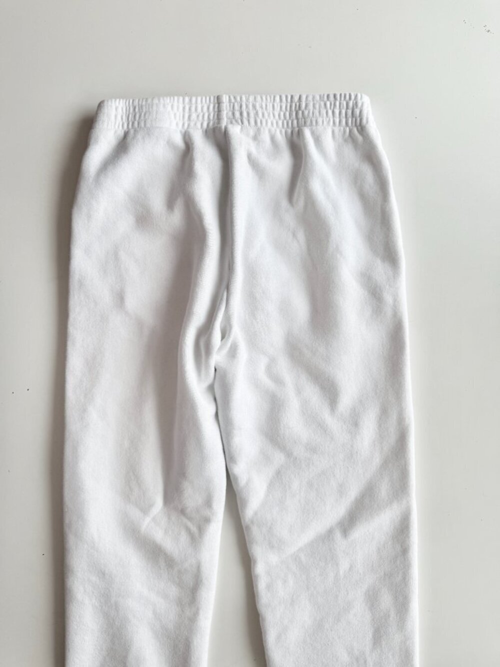 Aritzia TNA White Cozy Fleece Mid Rise Perfect Fit Jogger Sweatpants, Size XS - Picture 6 of 15